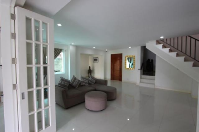 private house with pool for rent cebu -07