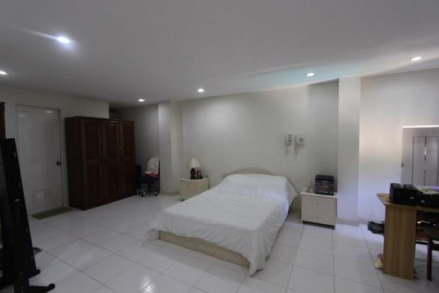 private house with pool for rent cebu -16