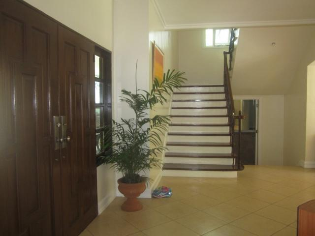 maria luisa house for rent -58