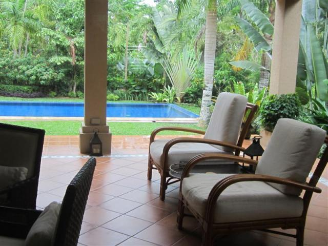 maria luisa house for rent -60